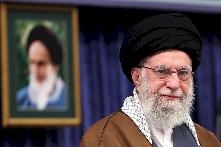 Tensão Global: Donald Trump anuncia morte de Ali Khamenei, líder supremo do Irã, em megaoperação